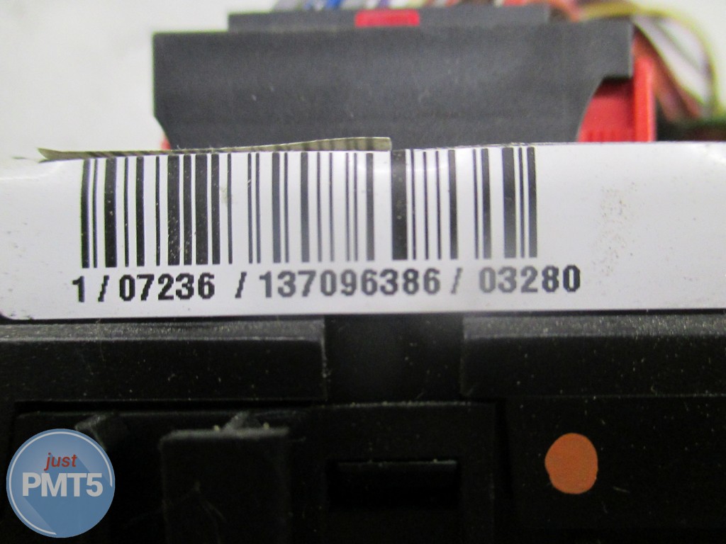 ... Fuse box CITROEN C3 2003 (9636079380), ...